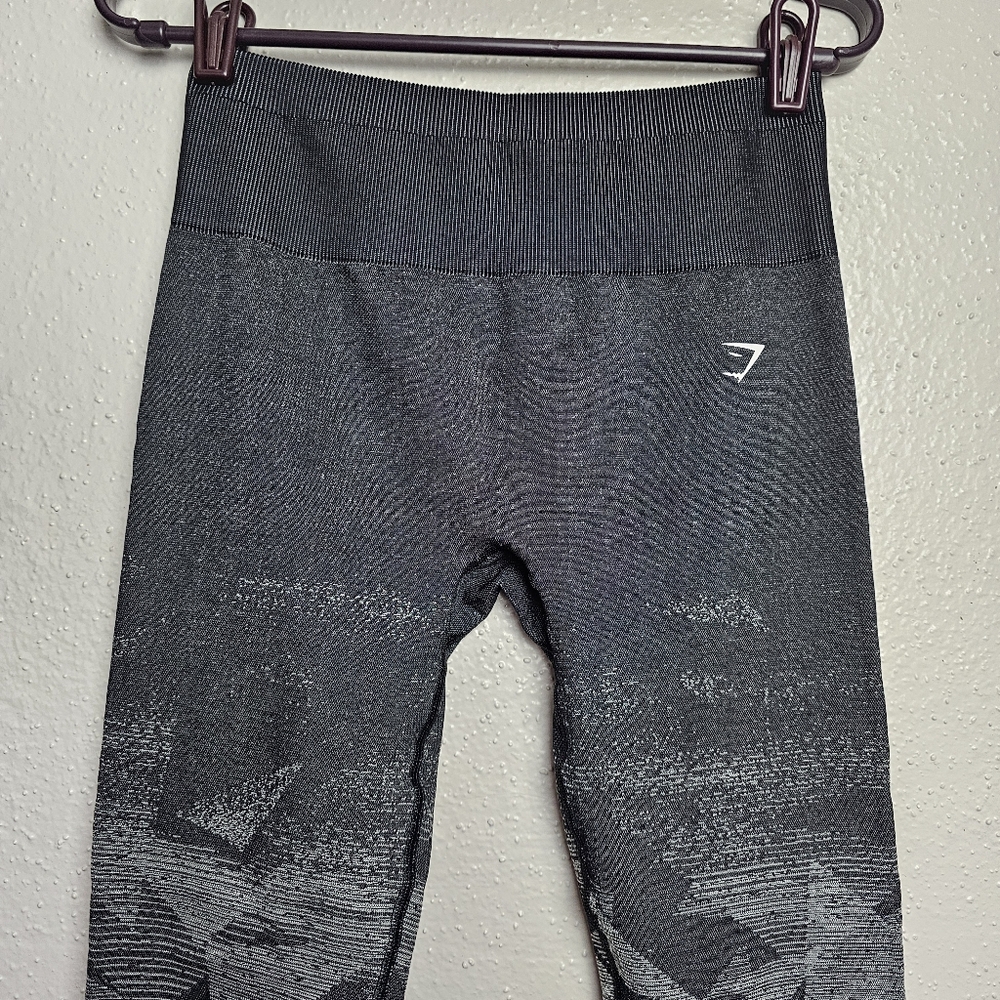 Gymshark Charcoal Patterned Leggings